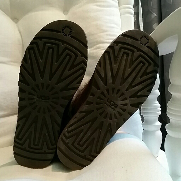 UGG boots!!! Great condition - Picture 3 of 3